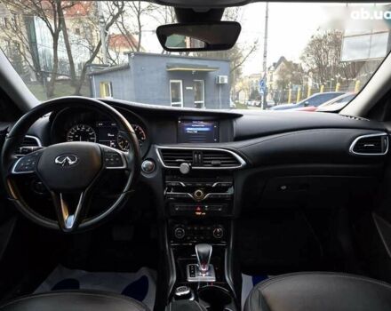 Інфініті QX30, об'ємом двигуна 2 л та пробігом 103 тис. км за 15200 $, фото 9 на Automoto.ua