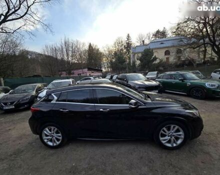 Інфініті QX30, об'ємом двигуна 2 л та пробігом 103 тис. км за 15200 $, фото 7 на Automoto.ua