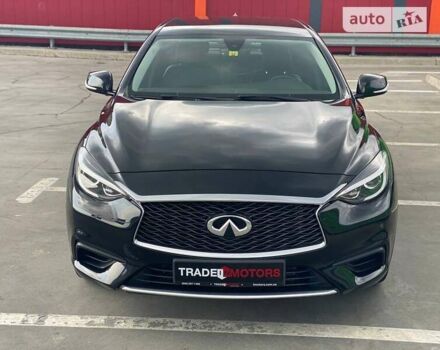 Інфініті QX30, об'ємом двигуна 2 л та пробігом 87 тис. км за 18500 $, фото 7 на Automoto.ua