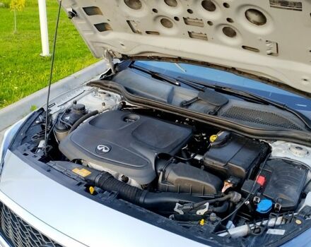 Инфинити QX30, объемом двигателя 2 л и пробегом 250 тыс. км за 13800 $, фото 10 на Automoto.ua