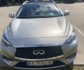 Сірий Інфініті QX30, об'ємом двигуна 2 л та пробігом 18 тис. км за 25000 $, фото 1 на Automoto.ua