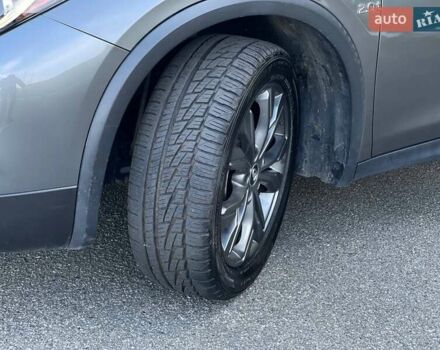 Серый Инфинити QX30, объемом двигателя 1.99 л и пробегом 120 тыс. км за 16400 $, фото 11 на Automoto.ua