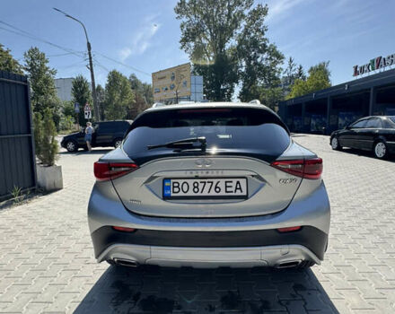 Серый Инфинити QX30, объемом двигателя 1.99 л и пробегом 154 тыс. км за 16200 $, фото 7 на Automoto.ua