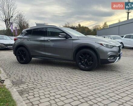 Серый Инфинити QX30, объемом двигателя 1.99 л и пробегом 142 тыс. км за 14700 $, фото 4 на Automoto.ua