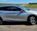 Сірий Інфініті QX30, об'ємом двигуна 2 л та пробігом 143 тис. км за 22000 $, фото 4 на Automoto.ua