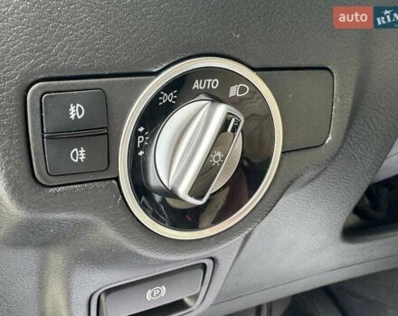 Серый Инфинити QX30, объемом двигателя 1.99 л и пробегом 142 тыс. км за 14700 $, фото 12 на Automoto.ua