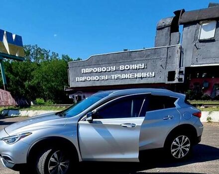 Сірий Інфініті QX30, об'ємом двигуна 2 л та пробігом 143 тис. км за 22000 $, фото 2 на Automoto.ua
