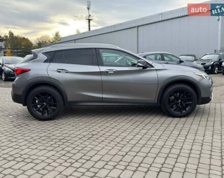 Серый Инфинити QX30, объемом двигателя 1.99 л и пробегом 142 тыс. км за 14700 $, фото 23 на Automoto.ua