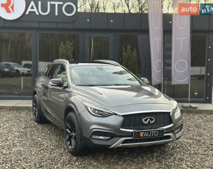 Сірий Інфініті QX30, об'ємом двигуна 2 л та пробігом 141 тис. км за 14500 $, фото 7 на Automoto.ua