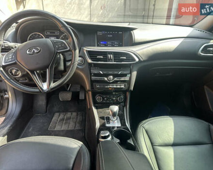 Серый Инфинити QX30, объемом двигателя 1.99 л и пробегом 46 тыс. км за 19600 $, фото 10 на Automoto.ua