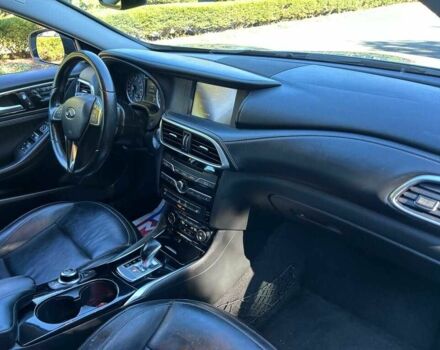 Серый Инфинити QX30, объемом двигателя 2 л и пробегом 58 тыс. км за 9000 $, фото 6 на Automoto.ua