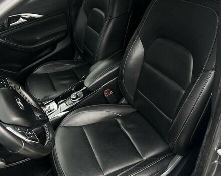 Сірий Інфініті QX30, об'ємом двигуна 1.99 л та пробігом 180 тис. км за 20000 $, фото 9 на Automoto.ua