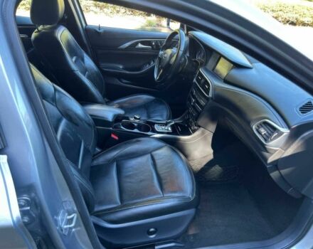 Серый Инфинити QX30, объемом двигателя 2 л и пробегом 50 тыс. км за 9000 $, фото 7 на Automoto.ua