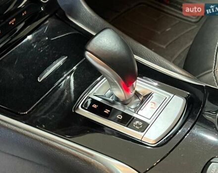 Серый Инфинити QX30, объемом двигателя 2 л и пробегом 154 тыс. км за 15250 $, фото 15 на Automoto.ua