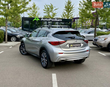 Серый Инфинити QX30, объемом двигателя 1.99 л и пробегом 98 тыс. км за 15800 $, фото 3 на Automoto.ua