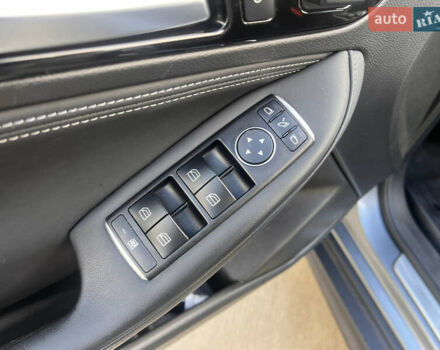 Сірий Інфініті QX30, об'ємом двигуна 2 л та пробігом 136 тис. км за 13500 $, фото 18 на Automoto.ua