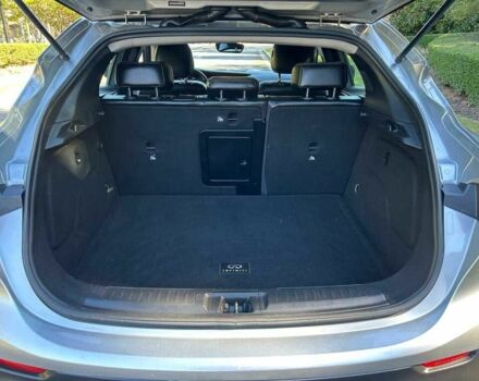 Серый Инфинити QX30, объемом двигателя 2 л и пробегом 58 тыс. км за 9000 $, фото 11 на Automoto.ua