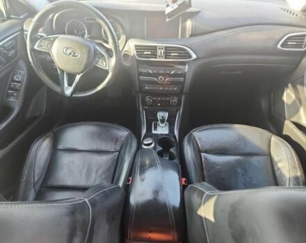 Серый Инфинити QX30, объемом двигателя 2 л и пробегом 187 тыс. км за 10500 $, фото 8 на Automoto.ua