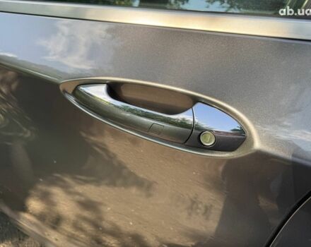 Серый Инфинити QX30, объемом двигателя 2 л и пробегом 156 тыс. км за 16990 $, фото 10 на Automoto.ua