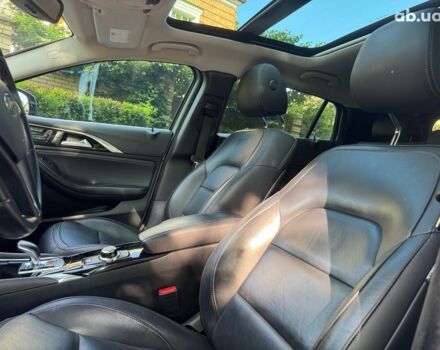 Серый Инфинити QX30, объемом двигателя 2 л и пробегом 156 тыс. км за 16990 $, фото 17 на Automoto.ua