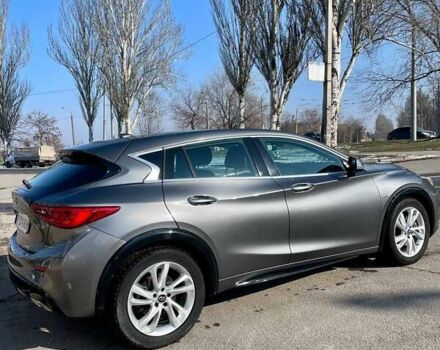 Серый Инфинити QX30, объемом двигателя 1.99 л и пробегом 127 тыс. км за 15300 $, фото 5 на Automoto.ua
