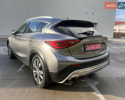 Сірий Інфініті QX30, об'ємом двигуна 2 л та пробігом 136 тис. км за 13500 $, фото 3 на Automoto.ua