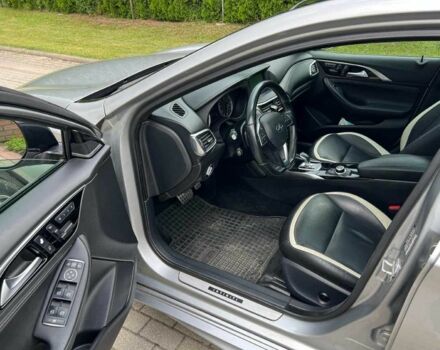 Серый Инфинити QX30, объемом двигателя 0 л и пробегом 69 тыс. км за 10400 $, фото 19 на Automoto.ua