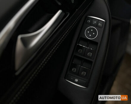 Сірий Інфініті QX30, об'ємом двигуна 2 л та пробігом 137 тис. км за 17290 $, фото 9 на Automoto.ua