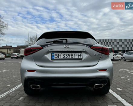 Серый Инфинити QX30, объемом двигателя 1.99 л и пробегом 121 тыс. км за 14500 $, фото 11 на Automoto.ua