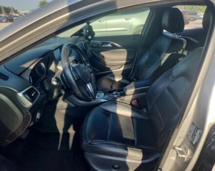 Серый Инфинити QX30, объемом двигателя 2 л и пробегом 187 тыс. км за 10500 $, фото 6 на Automoto.ua