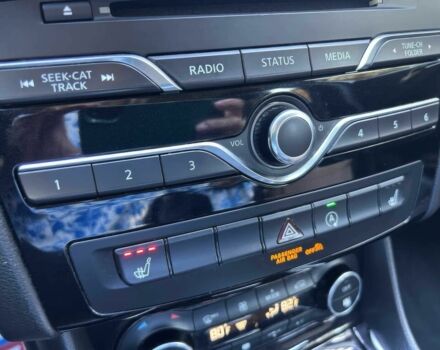 Серый Инфинити QX30, объемом двигателя 2 л и пробегом 50 тыс. км за 9000 $, фото 9 на Automoto.ua