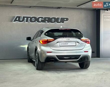 Серый Инфинити QX30, объемом двигателя 2 л и пробегом 154 тыс. км за 15250 $, фото 8 на Automoto.ua