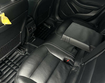 Сірий Інфініті QX30, об'ємом двигуна 1.99 л та пробігом 180 тис. км за 20000 $, фото 10 на Automoto.ua