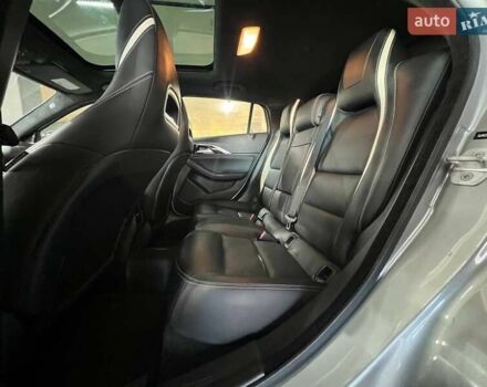 Серый Инфинити QX30, объемом двигателя 2 л и пробегом 154 тыс. км за 15250 $, фото 33 на Automoto.ua