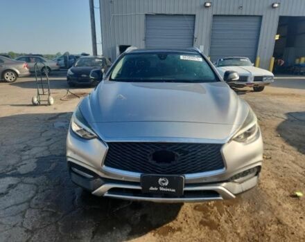 Серый Инфинити QX30, объемом двигателя 2 л и пробегом 187 тыс. км за 10500 $, фото 4 на Automoto.ua