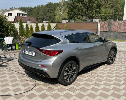 Серый Инфинити QX30, объемом двигателя 2 л и пробегом 100 тыс. км за 15000 $, фото 12 на Automoto.ua