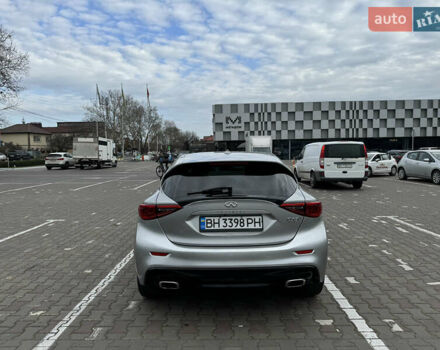 Серый Инфинити QX30, объемом двигателя 1.99 л и пробегом 121 тыс. км за 14500 $, фото 9 на Automoto.ua