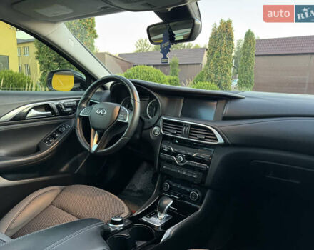 Серый Инфинити QX30, объемом двигателя 2 л и пробегом 118 тыс. км за 17400 $, фото 26 на Automoto.ua