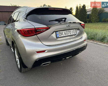 Серый Инфинити QX30, объемом двигателя 2 л и пробегом 118 тыс. км за 17400 $, фото 14 на Automoto.ua