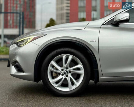 Сірий Інфініті QX30, об'ємом двигуна 2 л та пробігом 118 тис. км за 17700 $, фото 14 на Automoto.ua