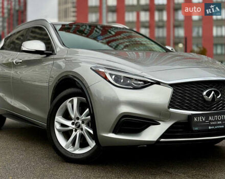 Сірий Інфініті QX30, об'ємом двигуна 2 л та пробігом 118 тис. км за 17700 $, фото 4 на Automoto.ua