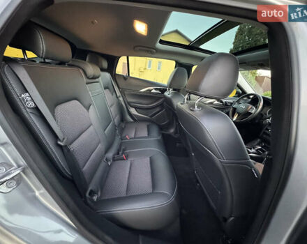 Серый Инфинити QX30, объемом двигателя 2 л и пробегом 118 тыс. км за 17400 $, фото 20 на Automoto.ua