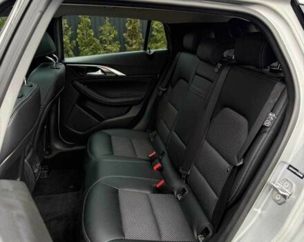 Сірий Інфініті QX30, об'ємом двигуна 2 л та пробігом 118 тис. км за 17700 $, фото 15 на Automoto.ua