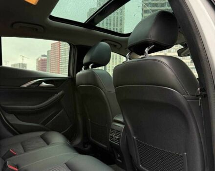 Сірий Інфініті QX30, об'ємом двигуна 2 л та пробігом 118 тис. км за 17700 $, фото 19 на Automoto.ua