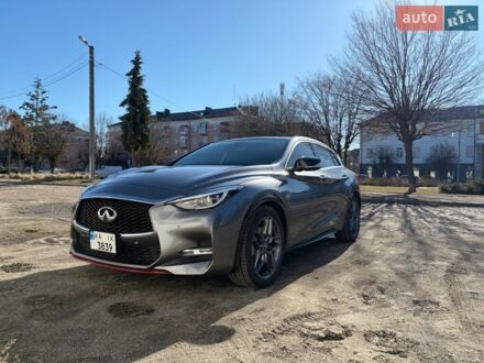 Сірий Інфініті QX30, об'ємом двигуна 2 л та пробігом 75 тис. км за 15299 $, фото 1 на Automoto.ua