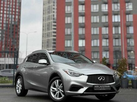 Сірий Інфініті QX30, об'ємом двигуна 2 л та пробігом 118 тис. км за 17700 $, фото 1 на Automoto.ua