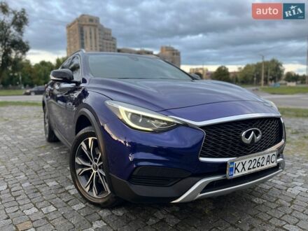 Синій Інфініті QX30, об'ємом двигуна 1.99 л та пробігом 129 тис. км за 16200 $, фото 1 на Automoto.ua