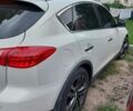 Белый Инфинити QX50, объемом двигателя 3.7 л и пробегом 97 тыс. км за 11200 $, фото 6 на Automoto.ua