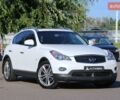 Белый Инфинити QX50, объемом двигателя 3.7 л и пробегом 184 тыс. км за 12900 $, фото 1 на Automoto.ua