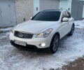 Белый Инфинити QX50, объемом двигателя 3.7 л и пробегом 188 тыс. км за 14800 $, фото 1 на Automoto.ua